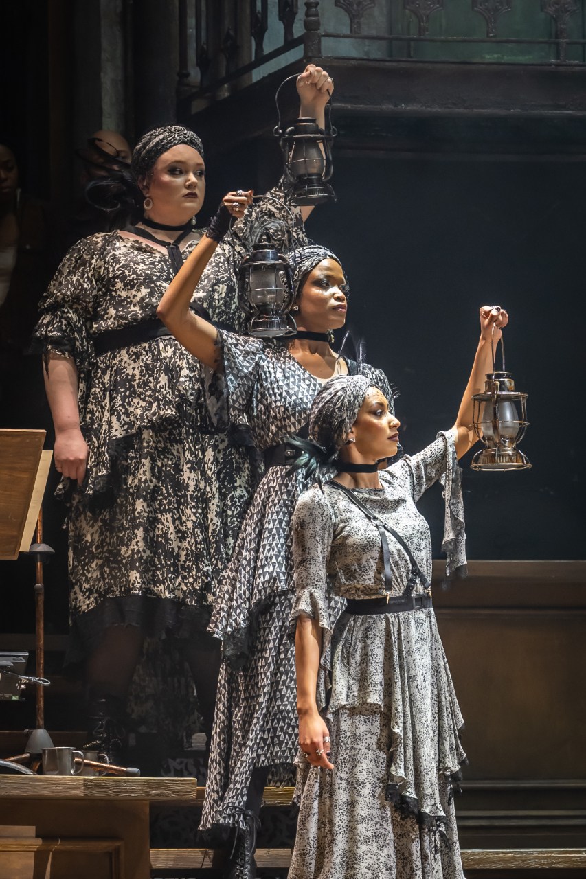 Réserver Hadestown à Londres